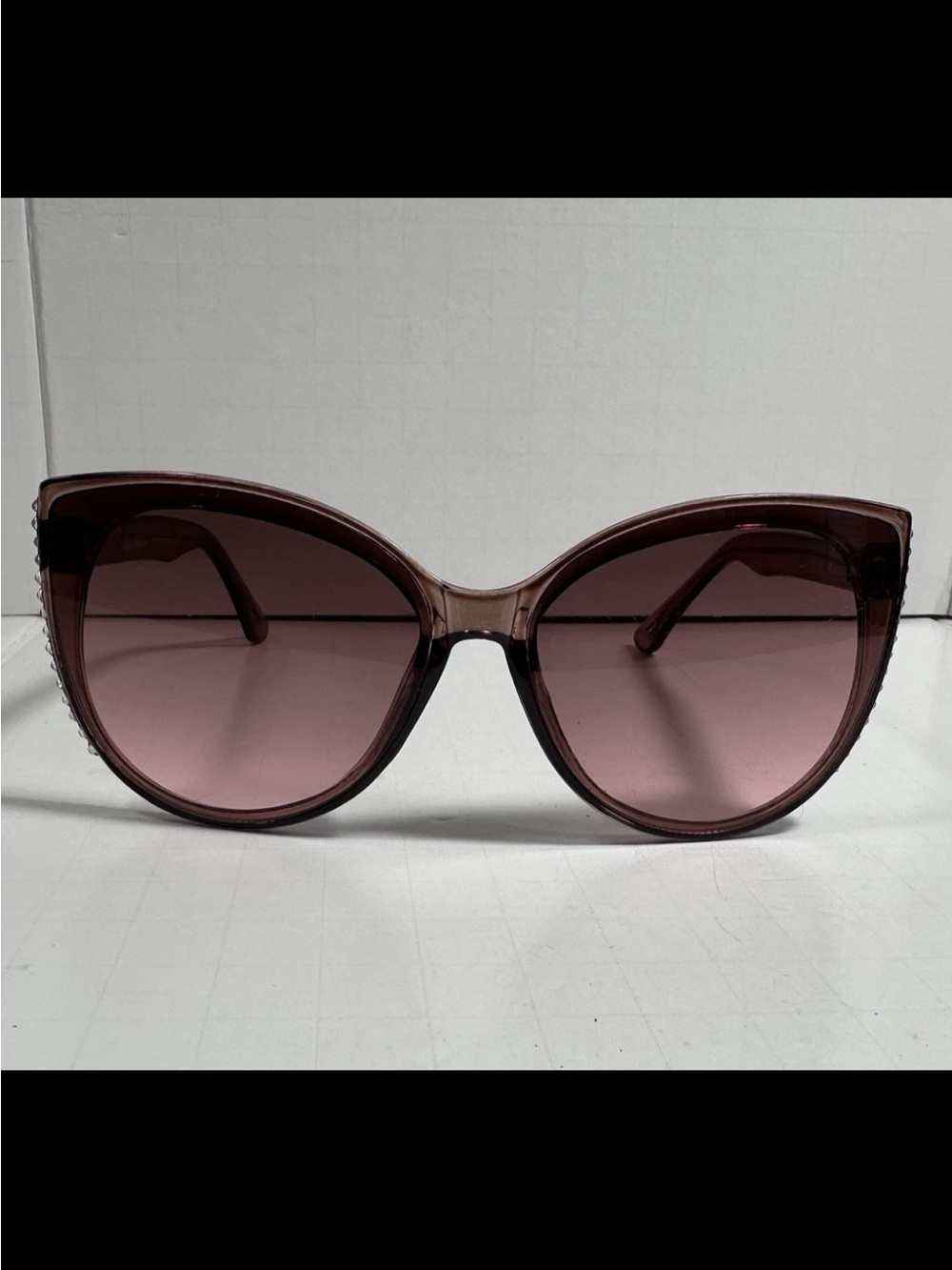 Sofia Vergara X Foster Grant Cat Eye Oversize Rhinestone Sunglasses mauve/plum - Picture 3 of 7